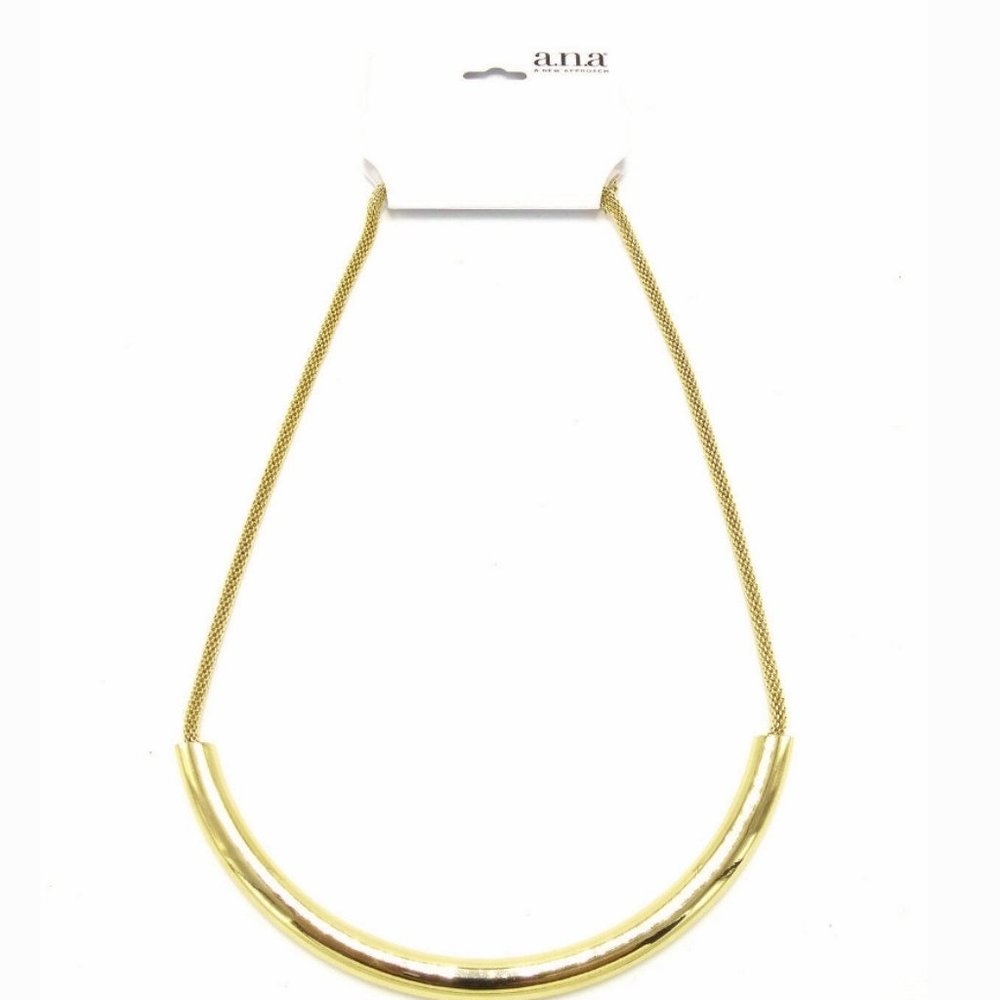 A.N.A. Curved Bar Necklace Gold Tone NWT NOS Penney's Perfect but Tag has cut